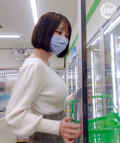 DOCS-006ここな